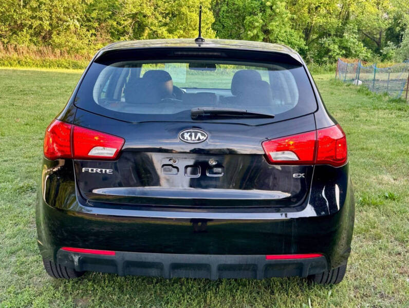 2011 Kia Forte5 EX