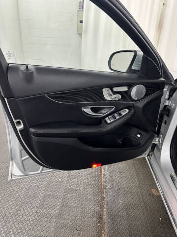 2016 Mercedes-Benz C-Class