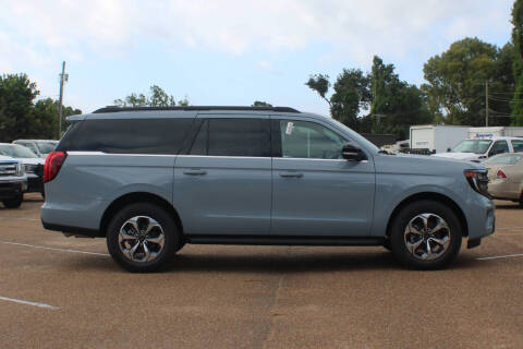 2027 Ford Expedition MAX Active