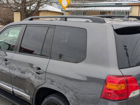 2013 Toyota Land Cruiser