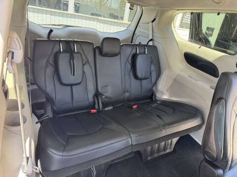 2019 Chrysler Pacifica Touring L