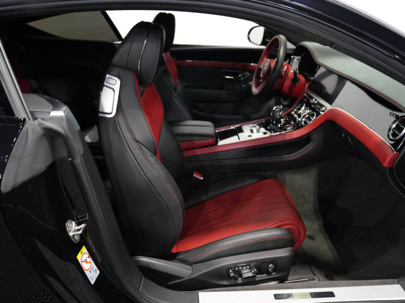 2022 Bentley Continental GT V8