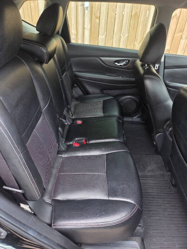 2015 Nissan Rogue S