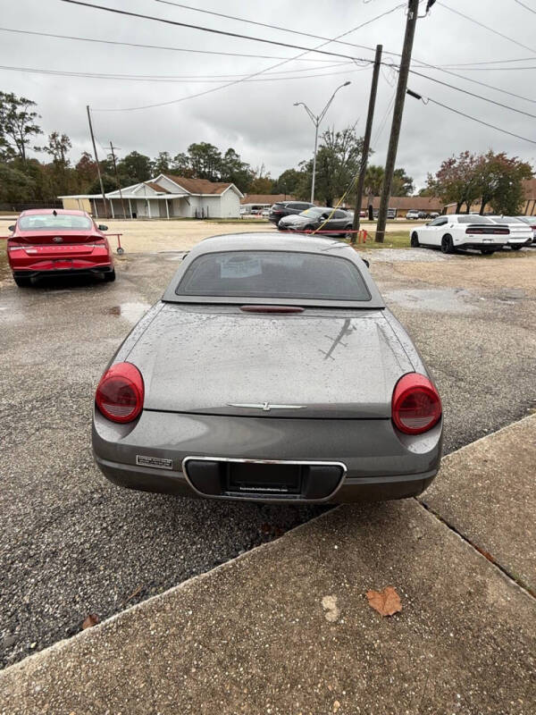 2003 Ford Thunderbird