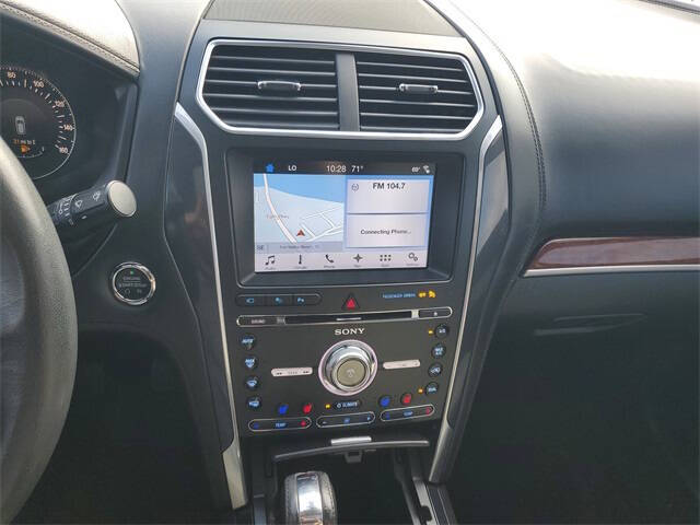 2017 Ford Explorer Platinum