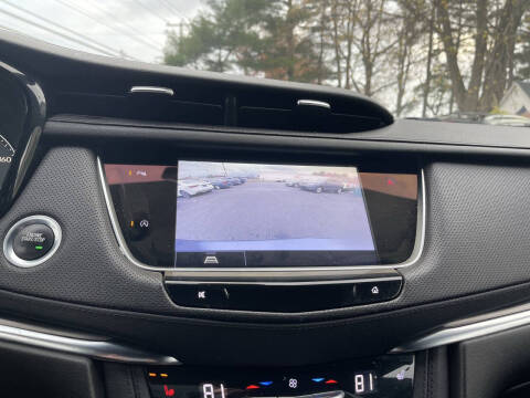 2022 Cadillac XT5 Luxury