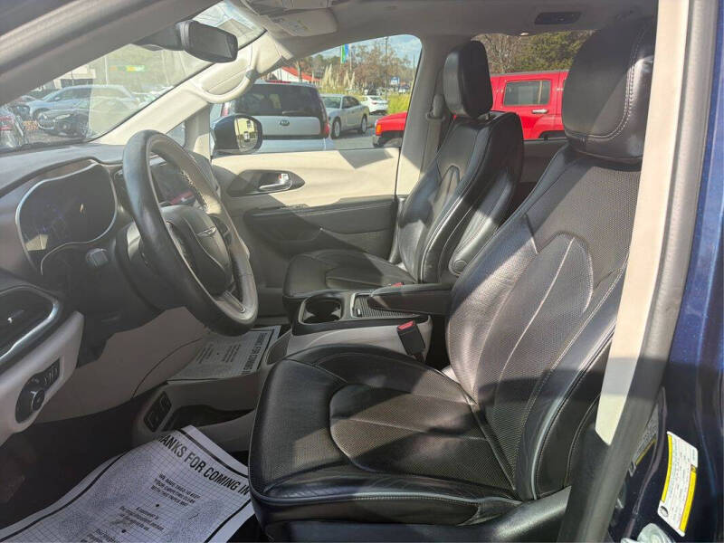 2017 Chrysler Pacifica Limited