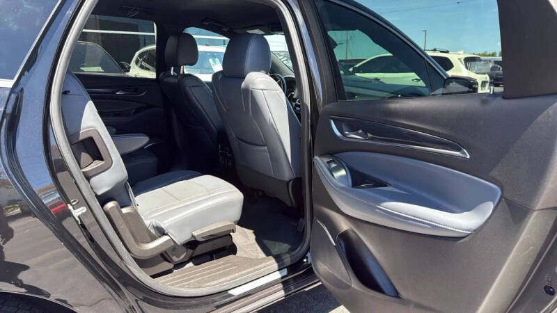 2022 Buick Enclave Premium