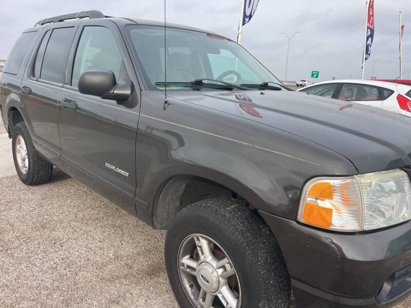 2005 Ford Explorer XLT