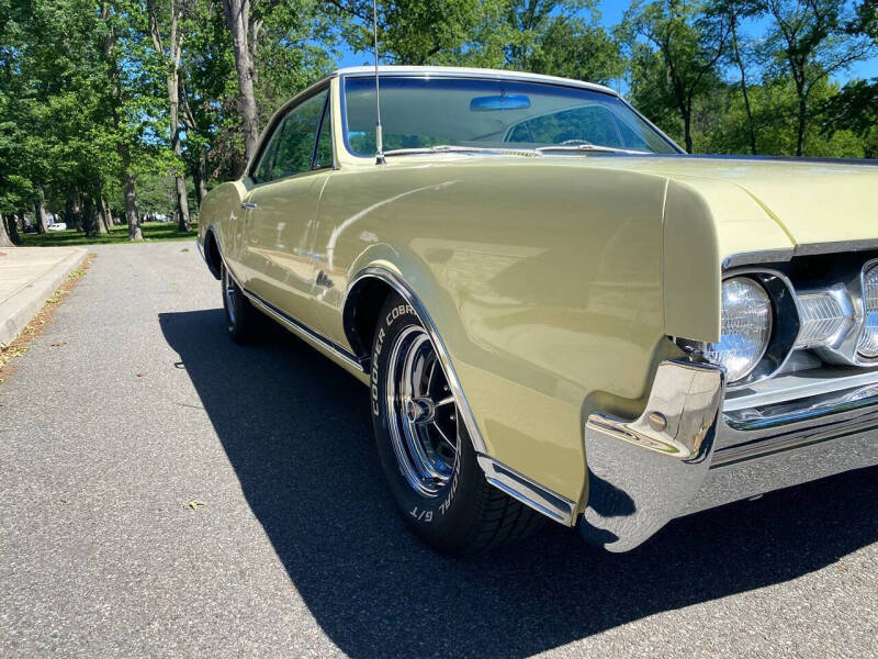 1967 Oldsmobile Cutlass Supreme