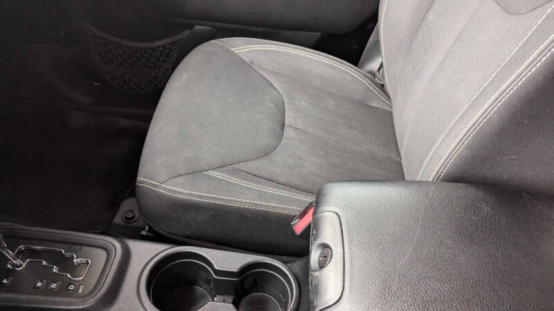 2016 Jeep Wrangler Unlimited Sahara 75th Anniversary