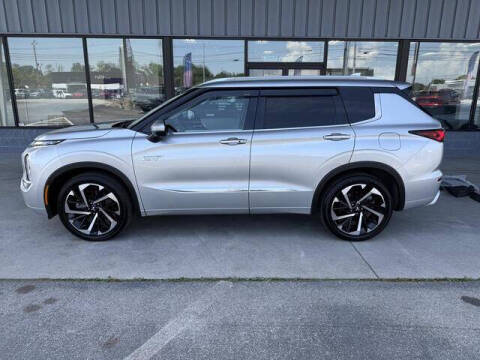 2025 Mitsubishi Outlander PHEV SEL