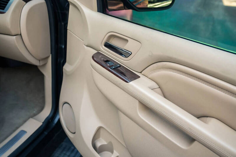 2014 Cadillac Escalade ESV Premium