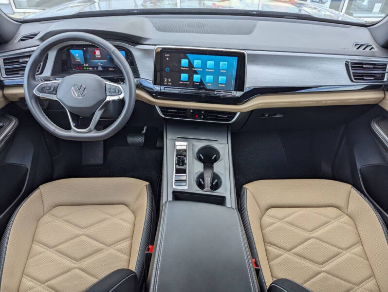 2024 Volkswagen Atlas Cross Sport SE 4Motion