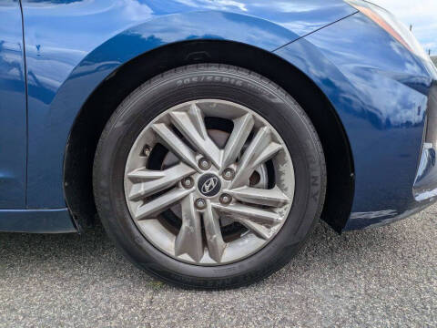 2019 Hyundai Elantra