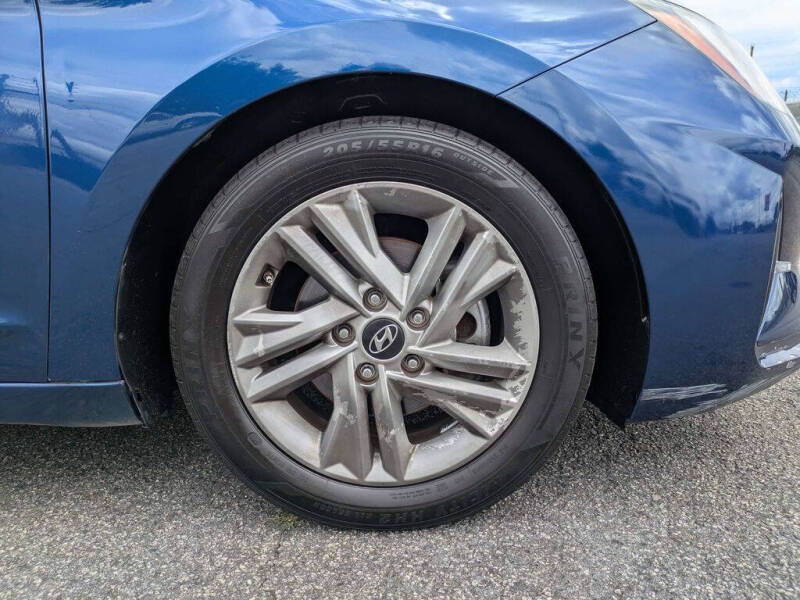 2019 Hyundai Elantra