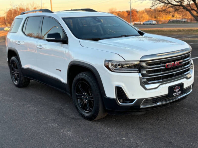 2023 GMC Acadia AT4