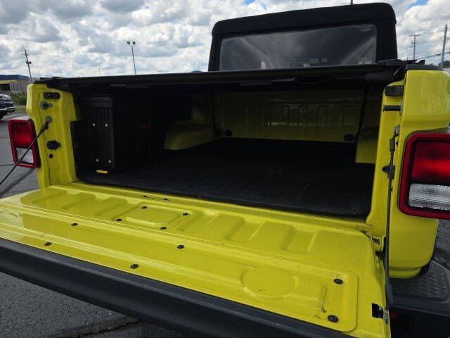 2023 Jeep Gladiator Willys