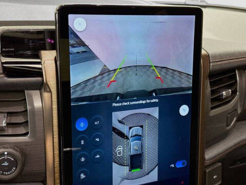 2023 Ford F-150 Lightning Lariat