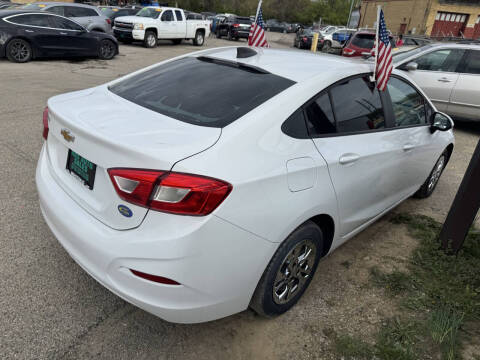2018 Chevrolet Cruze LS Auto