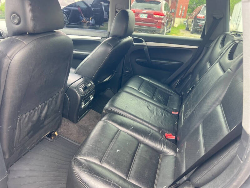 2004 Porsche Cayenne S