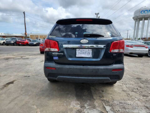 2011 Kia Sorento EX