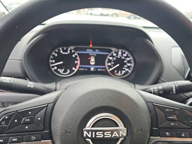 2024 Nissan Sentra SV