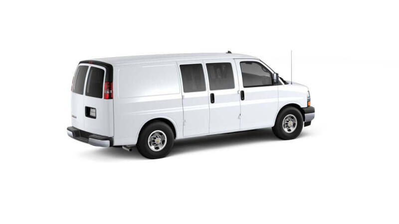 2025 Chevrolet Express 2500