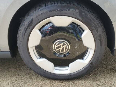 2025 Volkswagen ID. Buzz Pro S Plus 4Motion