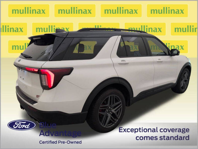 2025 Ford Explorer ST