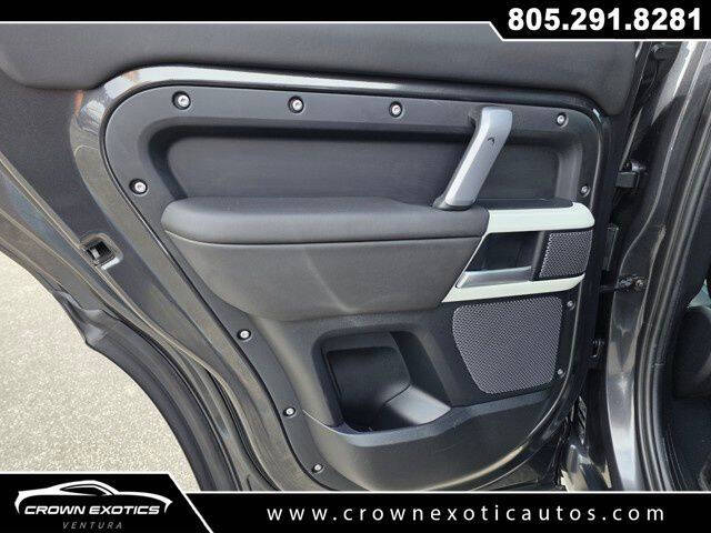 2024 Land Rover Defender 110 P400 X-Dynamic SE