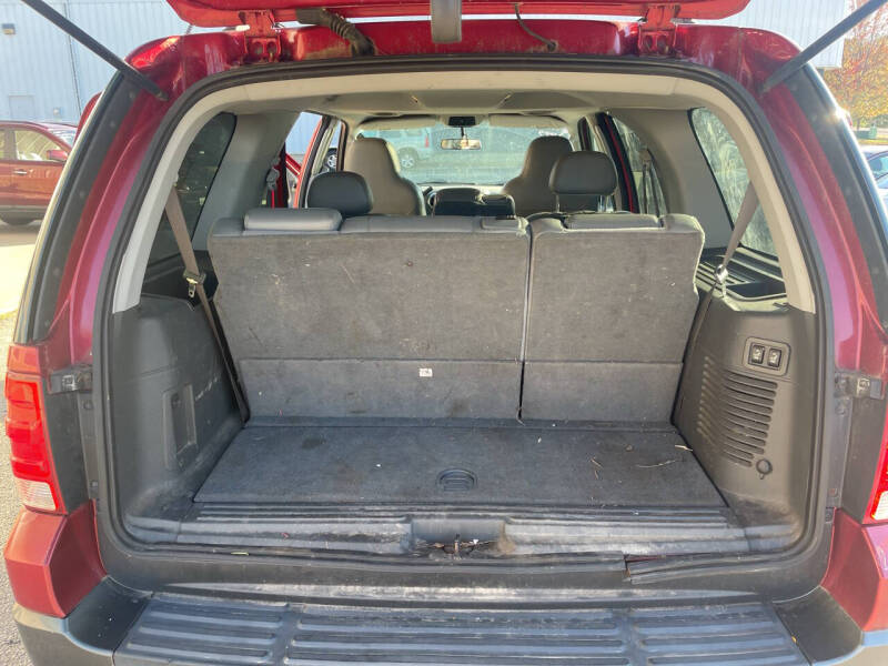 2005 Ford Expedition XLT