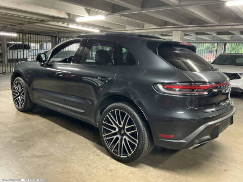 2022 Porsche Macan