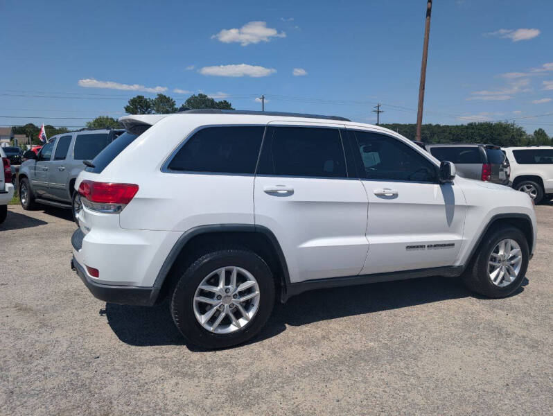 2017 Jeep Grand Cherokee Laredo