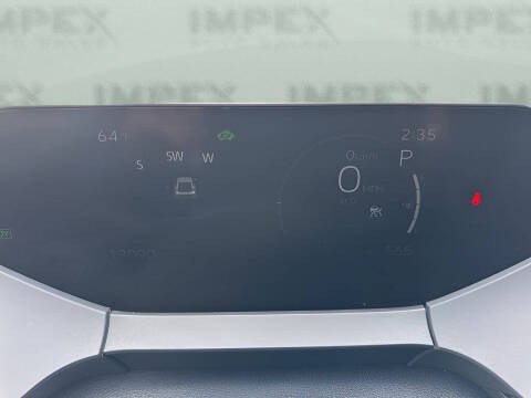 2025 Toyota Prius LE