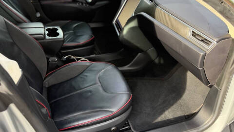 2013 Tesla Model S Performance