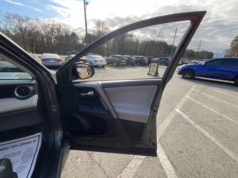 2017 Toyota RAV4 XLE