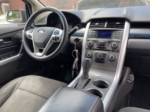 2013 Ford Edge SE