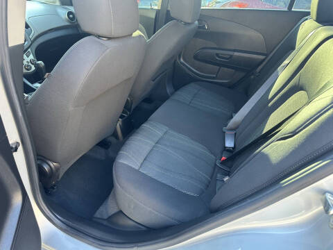 2015 Chevrolet Sonic LT Auto