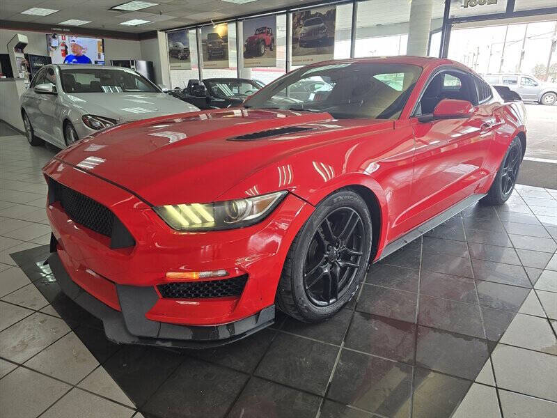 2017 Ford Mustang V6