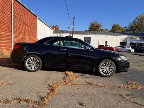 2013 Chrysler 200 Limited