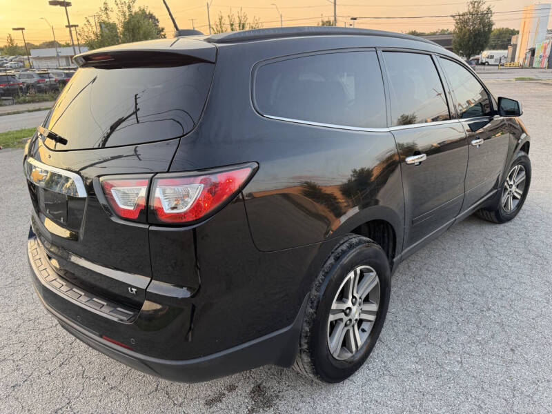 2017 Chevrolet Traverse LT