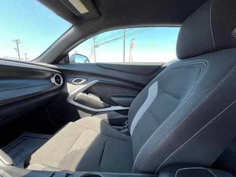2018 Chevrolet Camaro LS