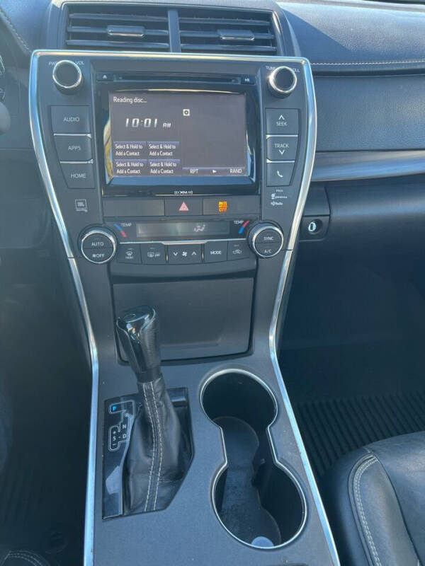 2017 Toyota Camry XLE