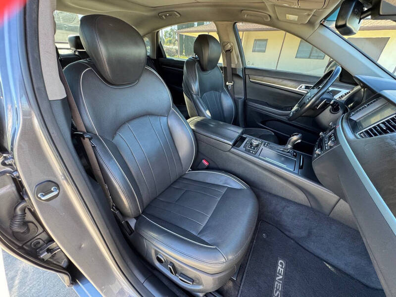 2016 Hyundai Genesis 3.8L