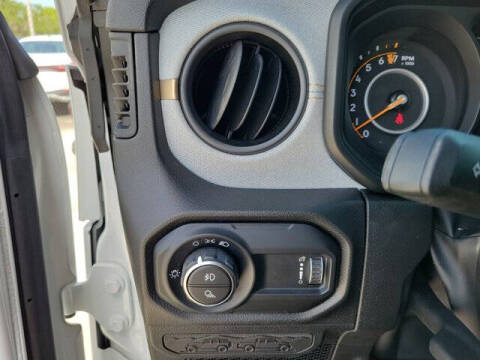 2025 Jeep Gladiator NightHawk