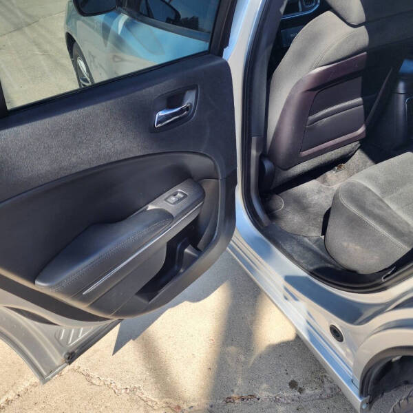 2012 Dodge Charger SXT