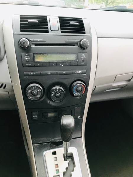 2010 Toyota Corolla LE