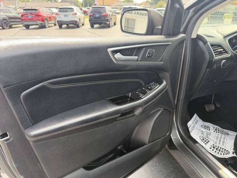 2015 Ford Edge Titanium