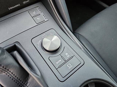 2024 Lexus IS 300